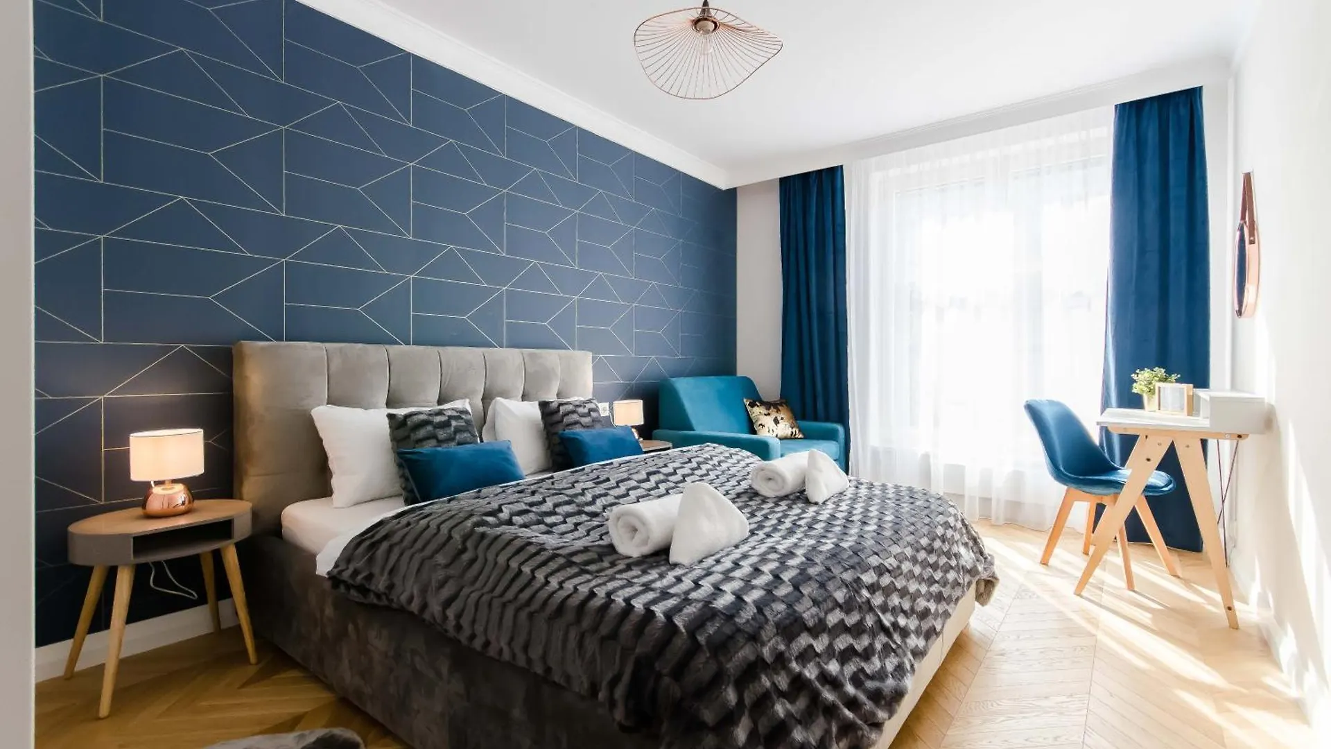 Old Town Premium Queen'S Apartments Krakow 0*,  Poland