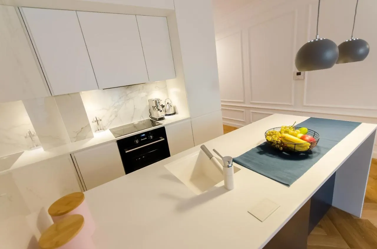 Old Town Premium Queen'S Apartments Krakow Poland