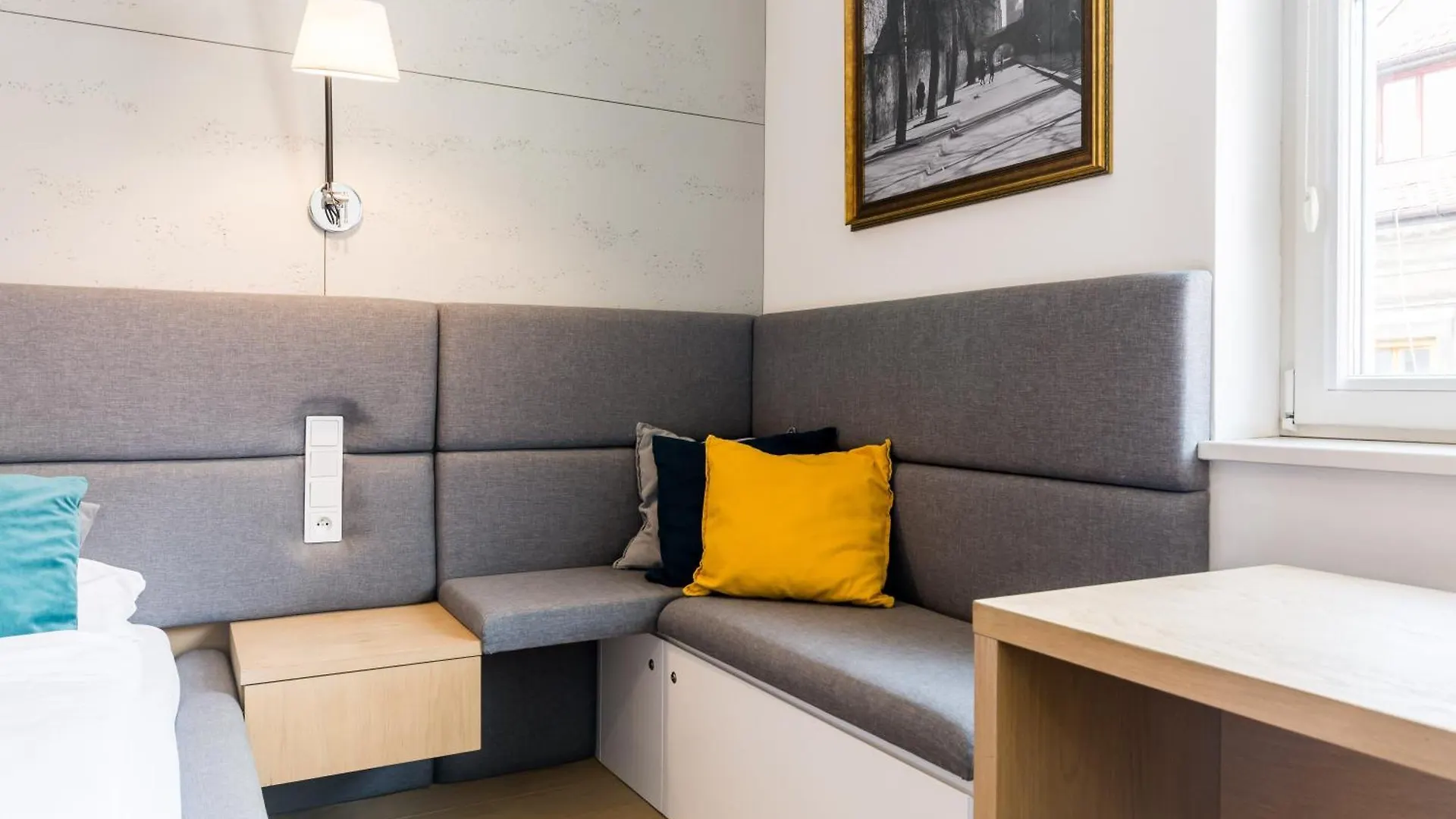 Old Town Premium Queen'S Apartments Krakow 0*,  Poland