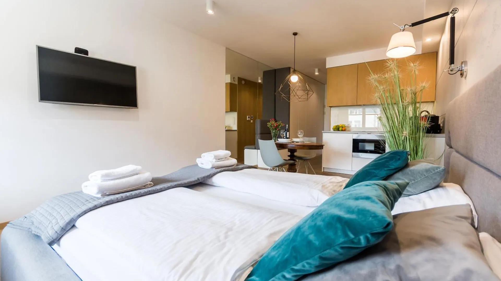 Old Town Premium Queen'S Apartments Krakow Poland